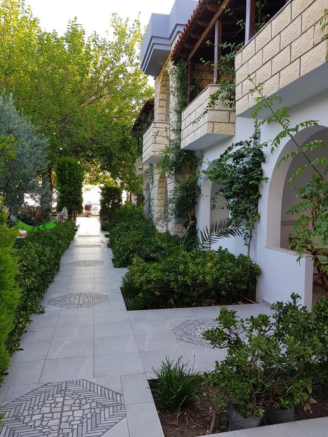 Kaptan Hotel Golturkbuku Kültér fotó